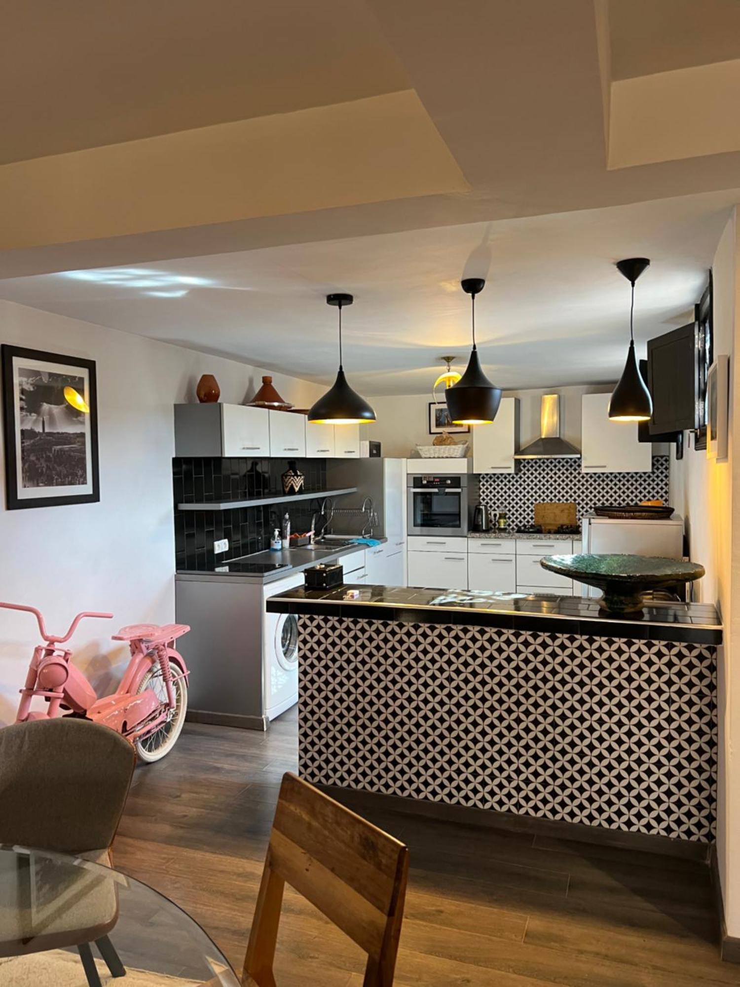 LE 21, EXCLUSIVE DUPLEX 400m from Jemaa el Fna - JACUZZI - HAMMAM - NETFLIX - HIGH-SPEED WIFI Villa Marrakesh Exteriör bild