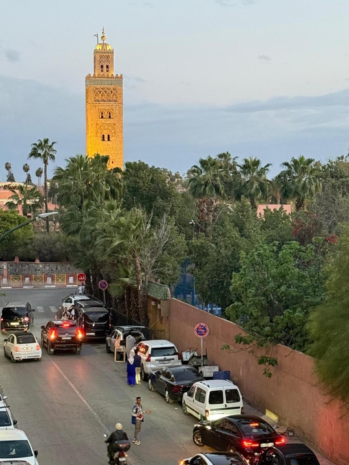 LE 21, EXCLUSIVE DUPLEX 400m from Jemaa el Fna - JACUZZI - HAMMAM - NETFLIX - HIGH-SPEED WIFI Villa Marrakesh Exteriör bild